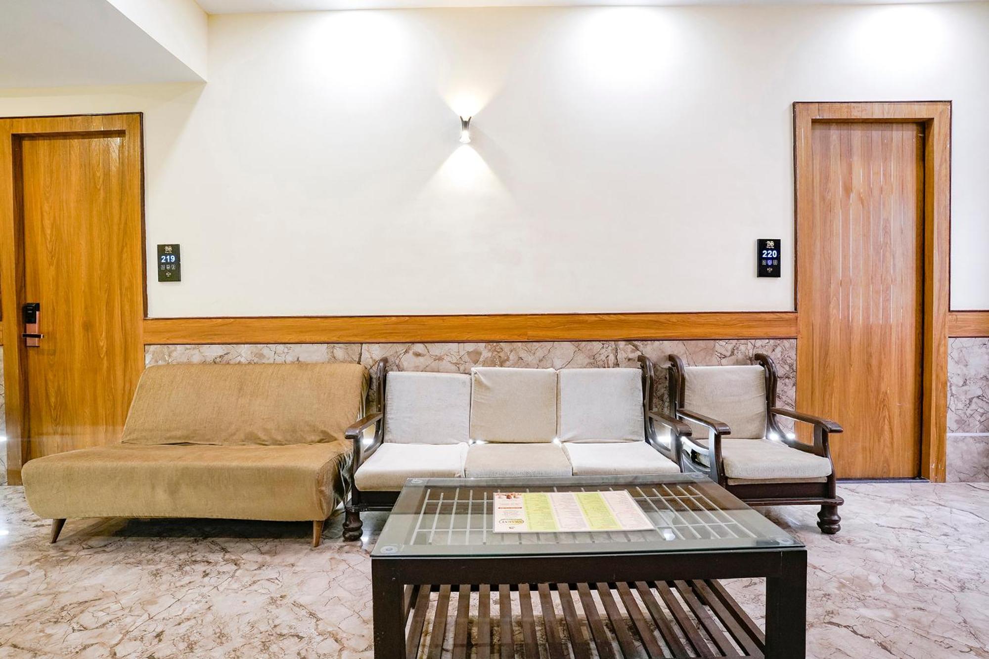Fabhotel 7 Square - Nr Bkc มุมไบ ภายนอก รูปภาพ
